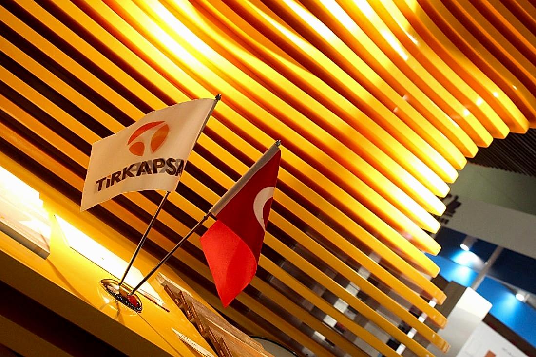 cevat aksoy tasarım-tirkapsan as-mobiliyum avm-mobilya tasarim-mağaza ve stand tasarim-007